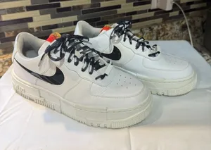 Nike Women's Air Force 1 Pixel 'Fresh' sneakers, Sz 7.5 DJ5529-100 thumbnail 1
