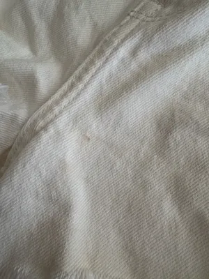 Abercrombie White Denim Shorts thumbnail 5