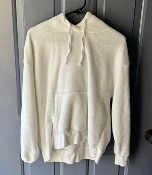 Super soft white hoodie Size XL thumbnail 1
