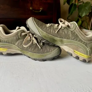 Ahnu Numentum Women Olive Green Mesh Suede Hiking Shoes Vibram Sole 1019233 Sz 8 thumbnail 5