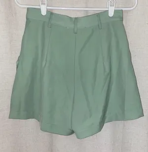 High Waisted Fringe Pocket Shorts thumbnail 3