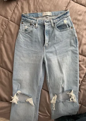 Abercrombie Jeans thumbnail 1