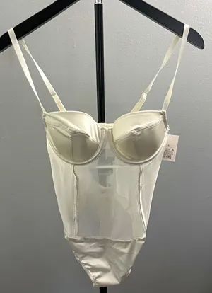 Ivory Underwire Bodysuit/Teddy Adjustable Straps Sheer Size small Auden thumbnail 1