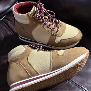 🏷️🏷️True craft hiking shoes women’s 7.5 thumbnail 5