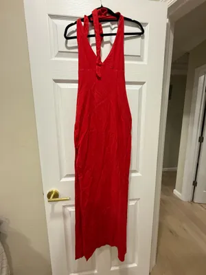 White Fox Boutique Maxi Red Dress thumbnail 9