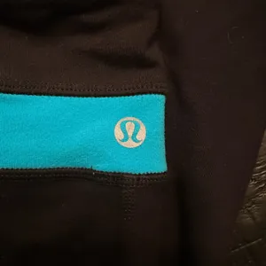 Lululemon cropped FLARE wide leg leggings blue purple green capris thumbnail 3