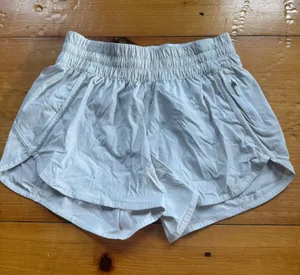 Lululemon Hotty Hot Shorts 2.5" thumbnail 1