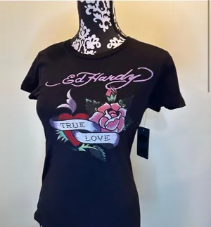 Ed Hardy NWT Graffiti Black Rose Heart True Love T-Shirt Size Medium thumbnail 1