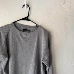 Abercrombie & Fitch Sweater Womens XS Gray Waffle Knit Long‎ Sleeve Top thumbnail 2