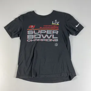 Tampa Bay Buccaneers Shirt Adult Medium Super Bowl Champs Grey NFL Football Mens thumbnail 1