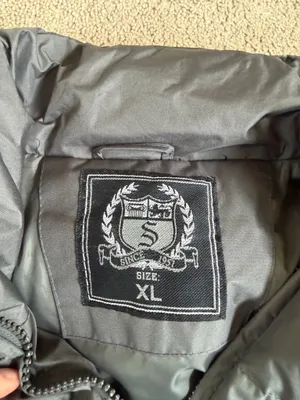 Gray Puffer Vest Size XL thumbnail 3