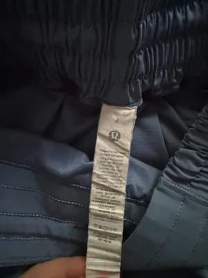 Lululemon Blue Hotty Hot 2.5" thumbnail 4