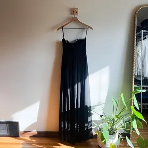 Jenny Yoo Aidan Convertible Strapless Chiffon Gown Size 4 thumbnail 6