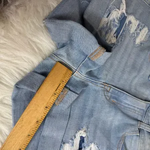 AEROPOSTALE HIGH RISE‎ MIDI Distressed Denim Shorts Light Wash Womens Size 6 thumbnail 9