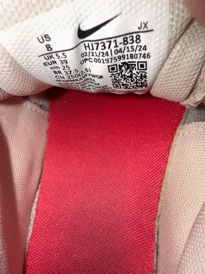Nike Women’s Cream Mesh Sneakers with Pink Swoosh thumbnail 11