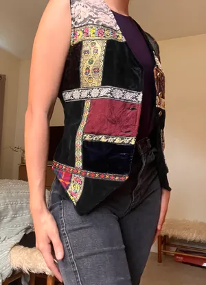 Soho 80’s VINTAGE Compagne Streetwise Clothing Vest thumbnail 1