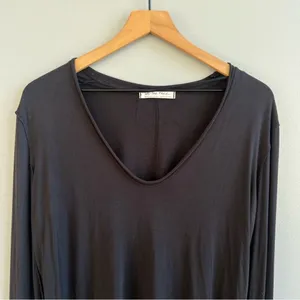 Free People Fresh and Clean Long Sleeve Tee in black Size Medium thumbnail 7