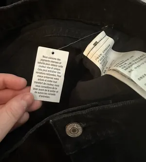 Abercrombie Ultra High Rise Shorts thumbnail 4
