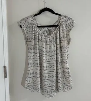 LC Lauren Conrad Relaxed Cream and Navy Blouse thumbnail 1
