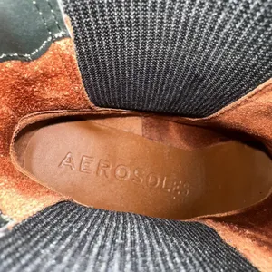 Aerosoles | Women's Dark Green Crinkle Wedge Chelsea Pointed Toe Ankle Boot, 10M thumbnail 7