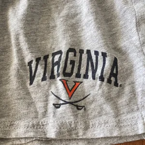 U-Trau Women’s University of Virginia Sweat Shorts Pajama Shorts Super Soft EUC thumbnail 3
