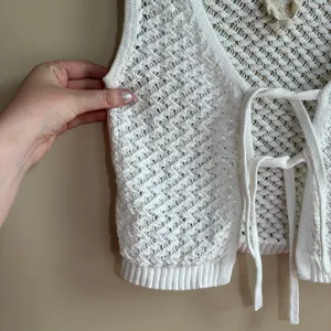 Hippie Rose bohemian white knit vest open front ribbons women's size‎ XS cotton thumbnail 4