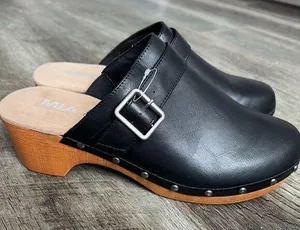 Mia Milpu Swedish Wood and Vegan Leather Clogs Size 10 Mules Black Shoes NWOT thumbnail 2