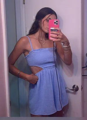 Romper Size M thumbnail 1