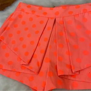 Gianni Bini Bright Orange Polka Dot Pleated Front Shorts thumbnail 4