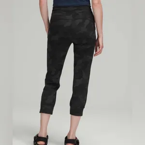 Lululemon Ready to Rulu Jogger Crop Heritage 365 Camo Deep Coal Multi size 14 thumbnail 4
