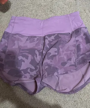 Lululemon Speed Up 2.5"size 0 thumbnail 1