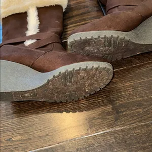 Vintage American Eagle Brown Faux Fur Lined Wedge Boots size 10 thumbnail 4