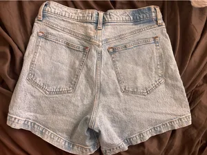Abercrombie The Dad Shorts High-Rise thumbnail 2