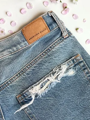 American Eagle Highest Rise 90’s Boyfriend distressed Jeans Shorts thumbnail 9