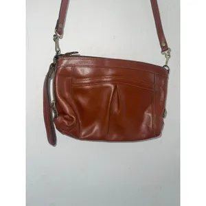 Vintage Women's Faux Leather Purse thumbnail 3