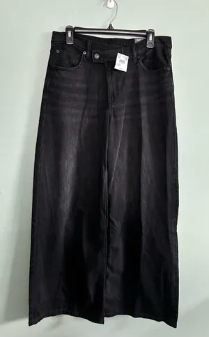 NWT American Eagle Dreamy Drape Strigid Ultra Wide Leg Jeans Low Rise 6 R 28 thumbnail 1