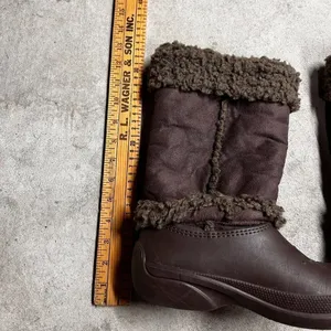 Crocs Nadia Rubber Winter Boots Sherpa Lined Brown Women's Size 8 thumbnail 7