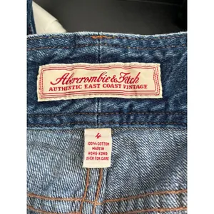 Y2K Abercrombie & Fitch Vintage Low Rise Flare Zipper Pocket Jeans Blue Size 4 thumbnail 8