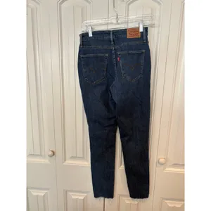 Levi's 721 High Rise Skinny Jeans Size 27‎ thumbnail 2
