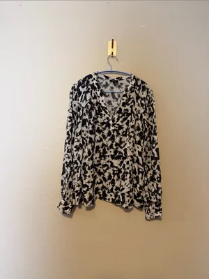 Rails Fable Long‎ Sleeve Animal Print Top Blurred Cheetah Size Large thumbnail 3