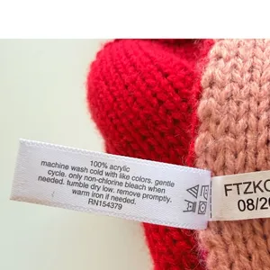 Aeropostale Scarf‎ Red Pink I Love You Graphic Knit Valentines Day Accessory thumbnail 4