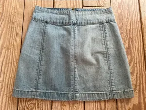 Free People Light Wash Denim Mini Skirt size 2 thumbnail 1