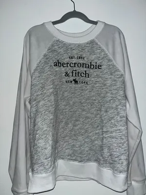 Abercrombie Crewneck thumbnail 1