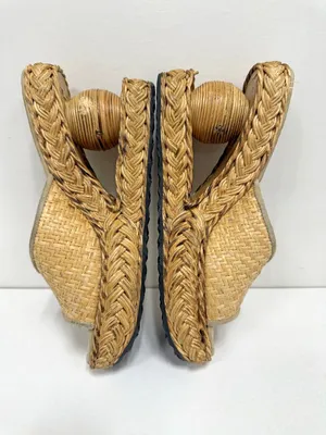 *RARE* Vintage Ananias Rattan Sandals thumbnail 10