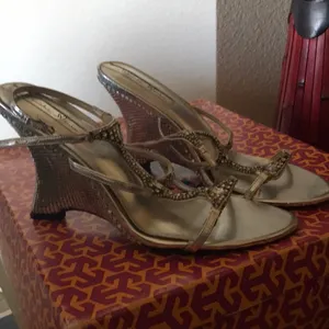 Sandals Silver Size 8.5 thumbnail 2