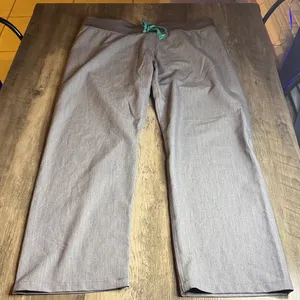Figs Technical Collection Gray Scrub Wide Leg Bottoms thumbnail 4
