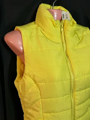 Aeropostale Women’s Lemon Yellow Quilted Puffer Vest XS NWT thumbnail 7