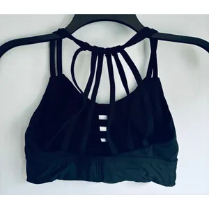 PINK Victoria's Secret Ultimate Sports Bra Bralette Black Strappy XS thumbnail 7