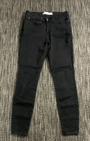 Levi's Mid Rise Skinny Jeans Black Size 6 thumbnail 1