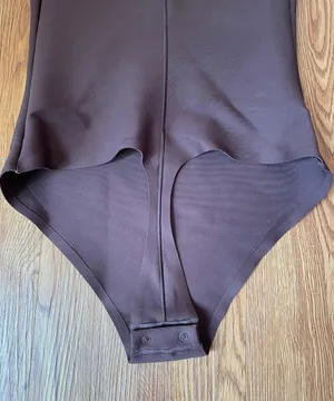 SKIMS unlined plunge thong bodysuit NWT Size xl thumbnail 11